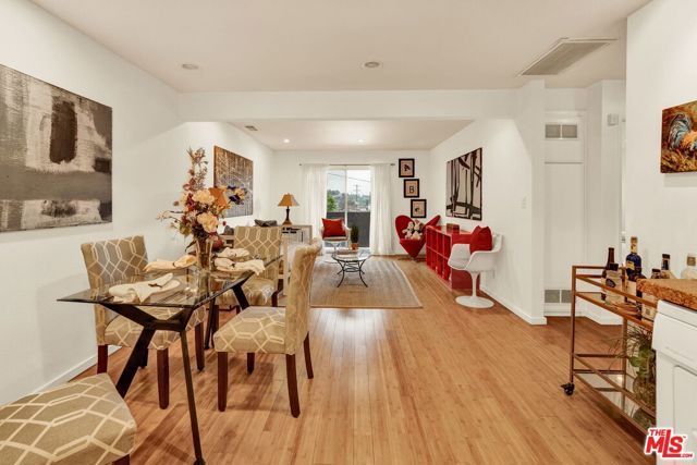 2714 Auburn Street 6, Los Angeles, CA 90039