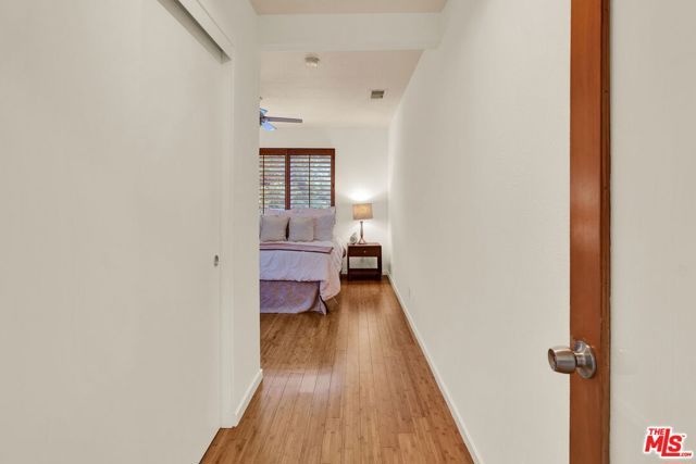 2714 Auburn Street 6, Los Angeles, CA 90039