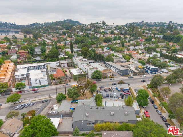 2714 Auburn Street 6, Los Angeles, CA 90039