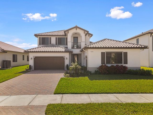 5226 Nevola Ave, Ave Maria, FL 34142