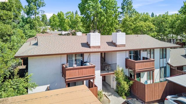 670 Tempe Ct, Pleasant Hill, CA 94523