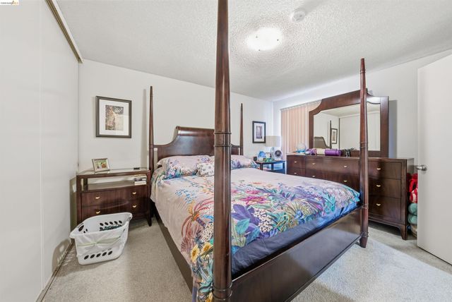 670 Tempe Ct, Pleasant Hill, CA 94523