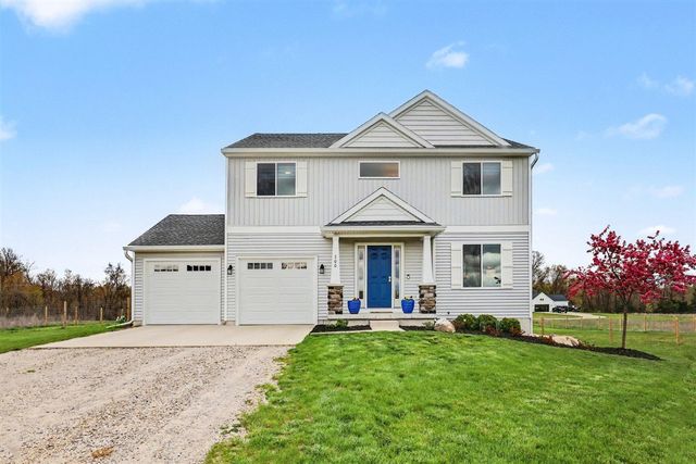 300 Cumberland Avenue, Lowell, MI 49331