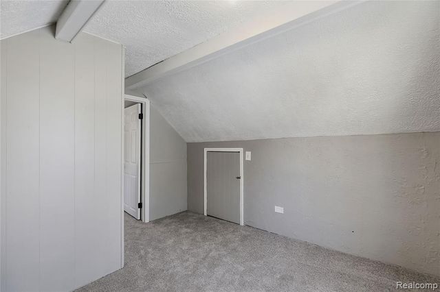 411 W Bernhard Avenue, Hazel Park, MI 48030