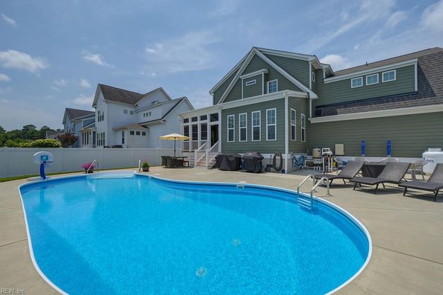 1921 Flintshire DR, Chesapeake, VA 23323