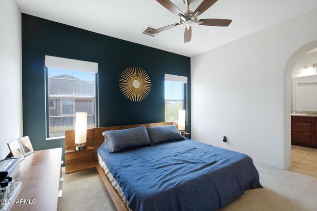 3935 E ROUGH RIDER Road 1155, Phoenix, AZ 85050
