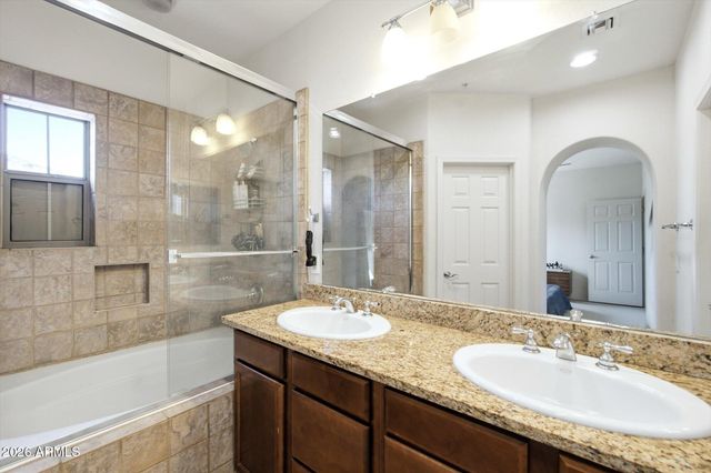 3935 E ROUGH RIDER Road 1155, Phoenix, AZ 85050