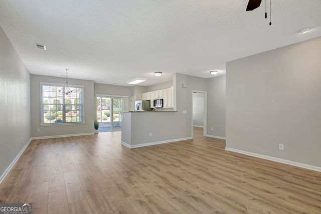 5 Hampshire Lane, Newnan, GA 30265