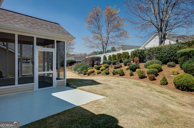 5 Hampshire Lane, Newnan, GA 30265