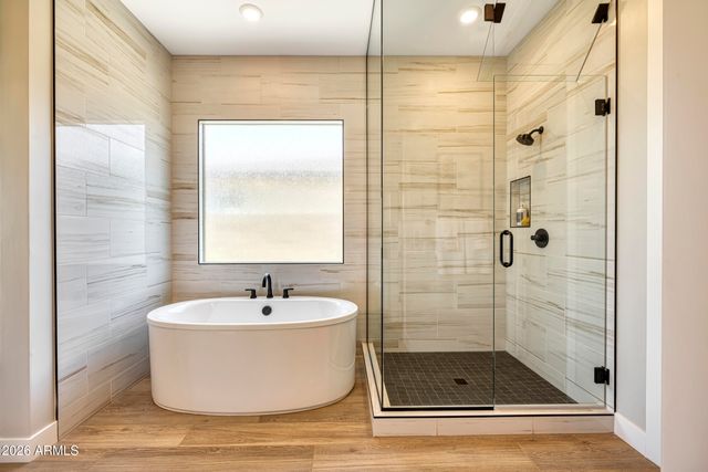 712 W TREASURE Trail, Apache Junction, AZ 85120