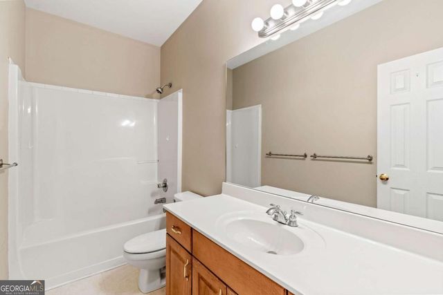 4838 Netherlands Place, Flowery Branch, GA 30542