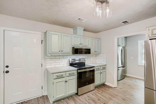 2021 Irwin Bridge Road NW, Conyers, GA 30012