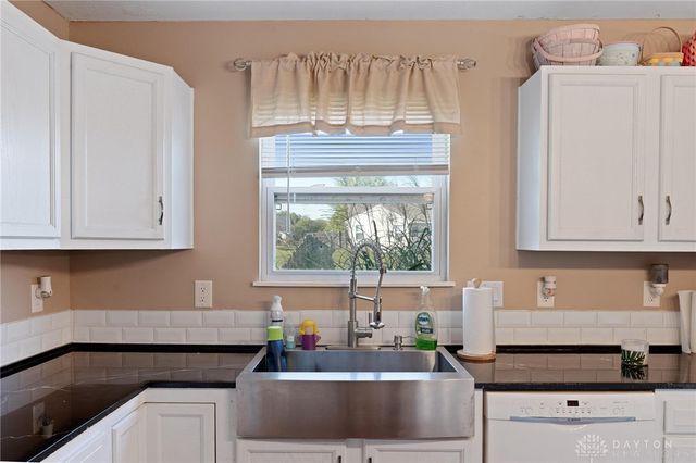 8680 Plum Creek Court, Franklin, OH 45005