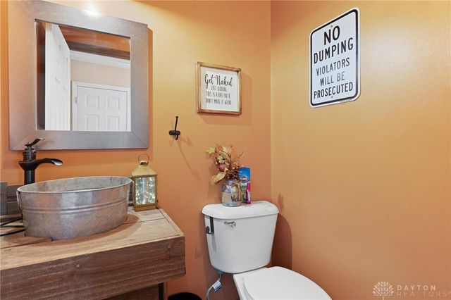 8680 Plum Creek Court, Franklin, OH 45005