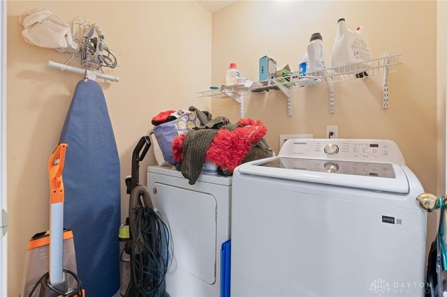 8680 Plum Creek Court, Franklin, OH 45005