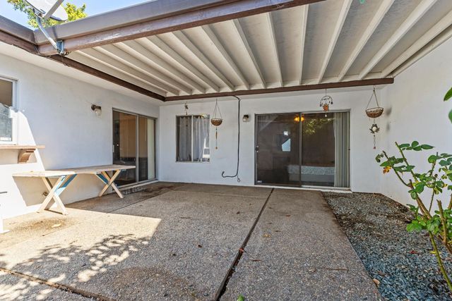 2756 Barcelona Dr, Modesto, CA 95354