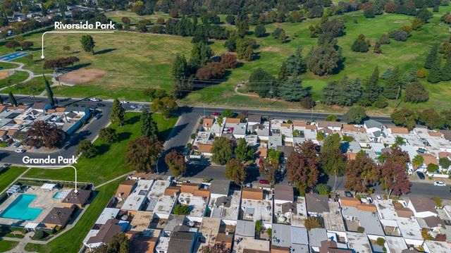 2756 Barcelona Dr, Modesto, CA 95354