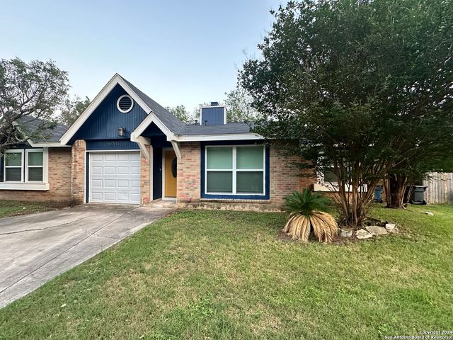6951 WRIGHT WAY ST, San Antonio, TX 78240