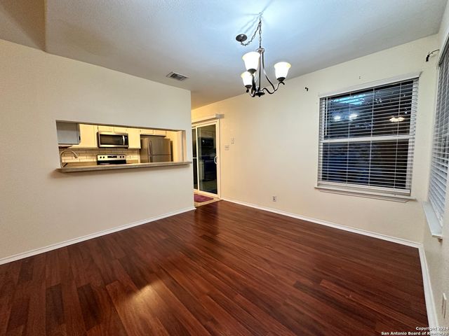 6951 WRIGHT WAY ST, San Antonio, TX 78240
