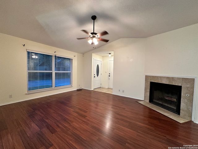 6951 WRIGHT WAY ST, San Antonio, TX 78240