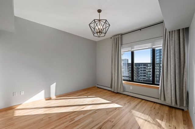 1120 S 2nd Street 813, Minneapolis, MN 55415