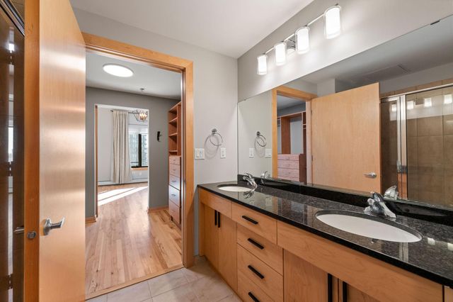 1120 S 2nd Street 813, Minneapolis, MN 55415