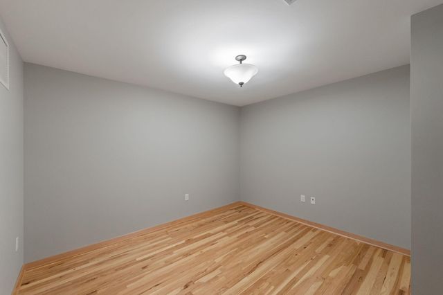 1120 S 2nd Street 813, Minneapolis, MN 55415