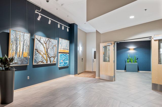 1120 S 2nd Street 813, Minneapolis, MN 55415