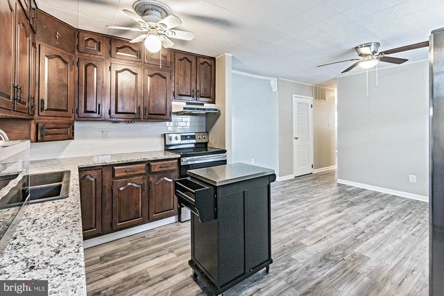 135 GARRETT RD, Newark, DE 19713