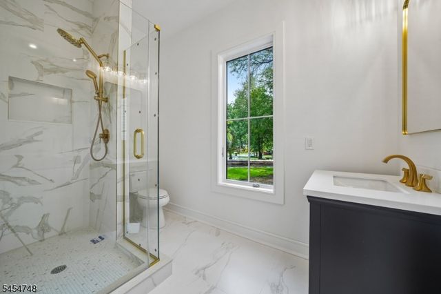 45 Great Hills Rd, Millburn Twp., NJ 07078