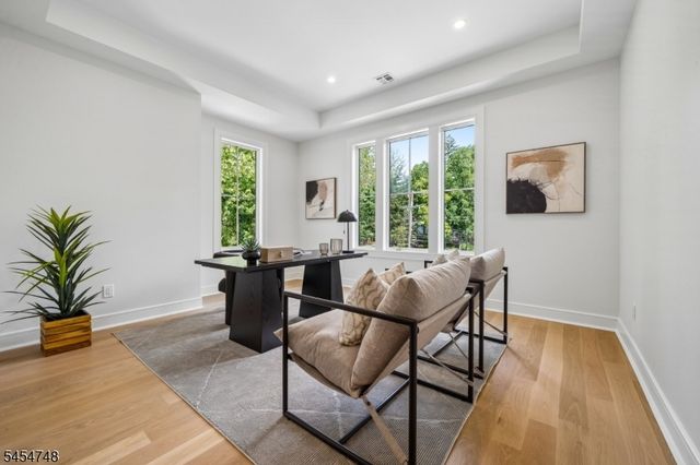 45 Great Hills Rd, Millburn Twp., NJ 07078