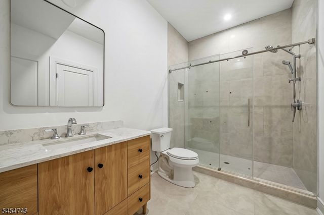 45 Great Hills Rd, Millburn Twp., NJ 07078