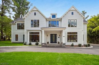 45 Great Hills Rd, Millburn Twp., NJ 07078