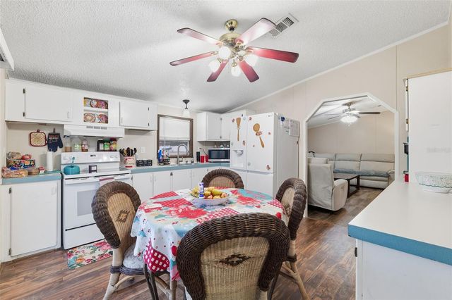 1890 DEROSA ROAD, Polk City, FL 33868