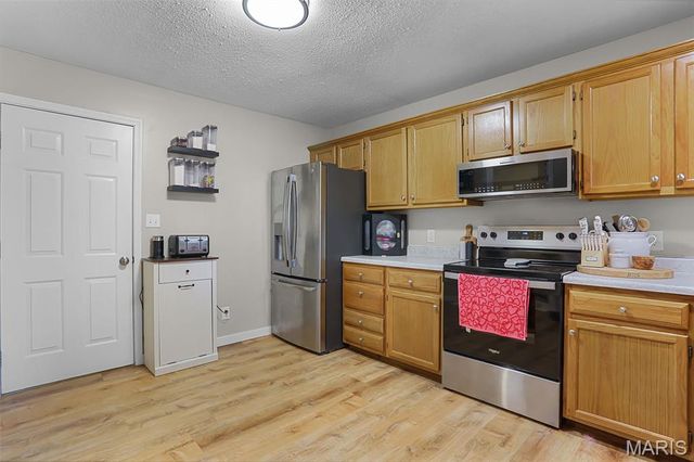 709 & 711 Slippery Rock Drive, Edwardsville, IL 62025