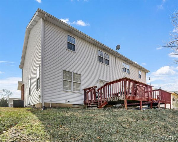 709 & 711 Slippery Rock Drive, Edwardsville, IL 62025