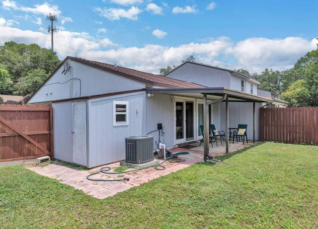 152 NE Opp Boulevard, Fort Walton Beach, FL 32548