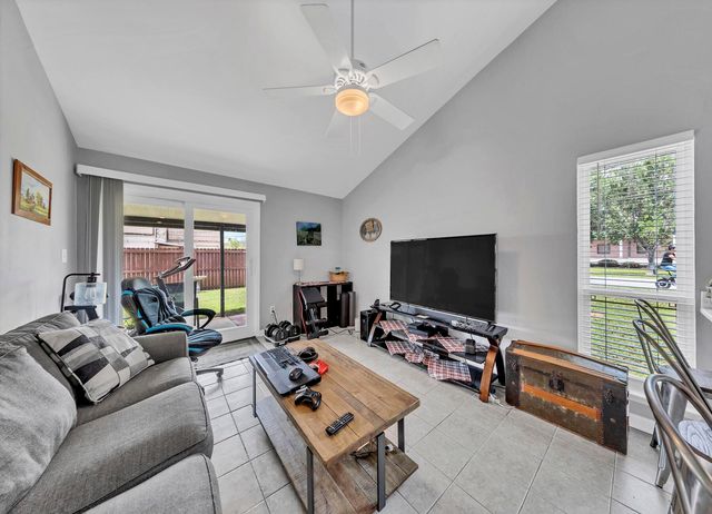 152 NE Opp Boulevard, Fort Walton Beach, FL 32548