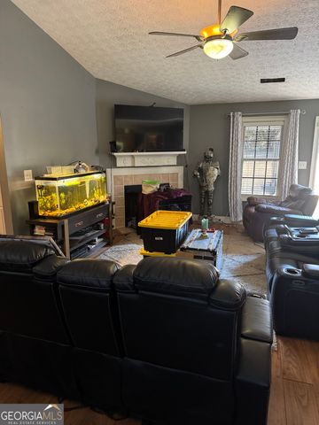 2036 Ross Lane, Locust Grove, GA 30248