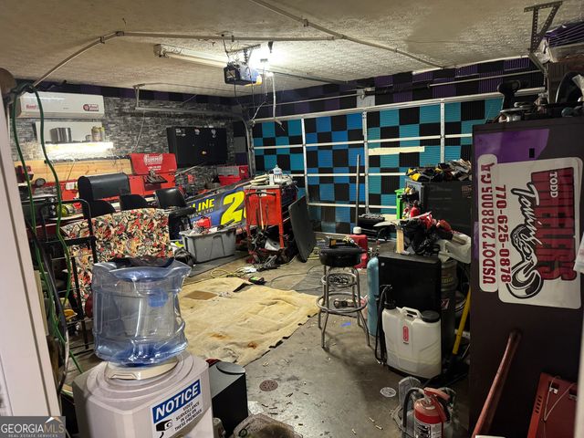 2036 Ross Lane, Locust Grove, GA 30248