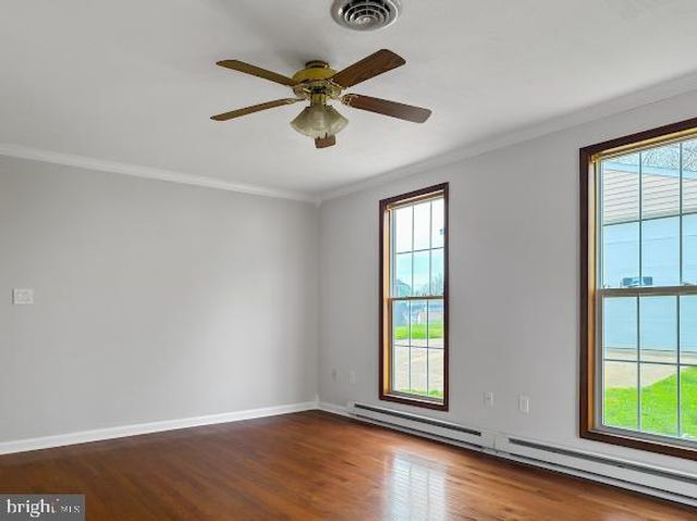 109 E 14TH AVE, Ranson, WV 25438