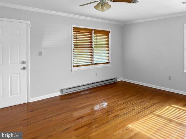 109 E 14TH AVE, Ranson, WV 25438