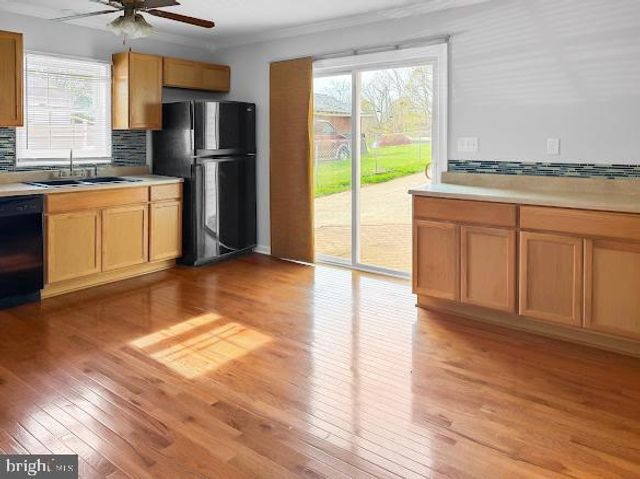 109 E 14TH AVE, Ranson, WV 25438