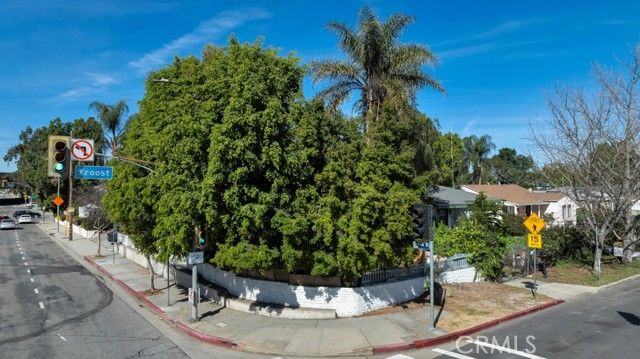 11667 Burbank, North Hollywood (los Angeles), CA 91601