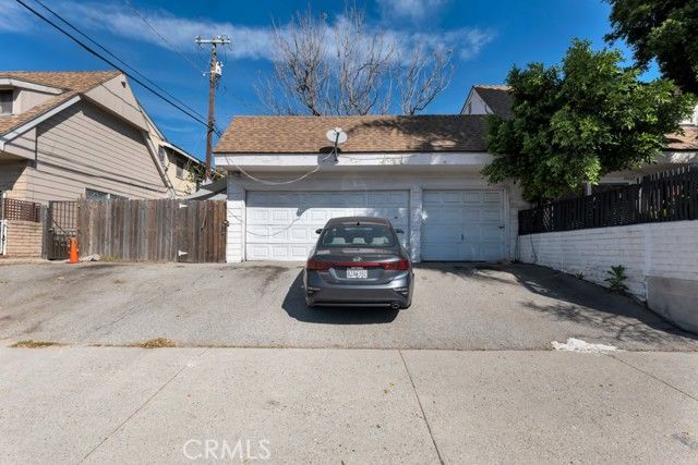 11667 Burbank, North Hollywood (los Angeles), CA 91601