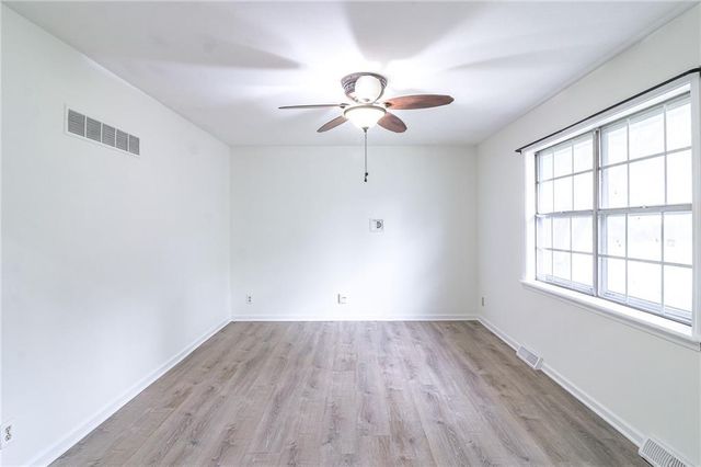 1315 SE Alice Street, Blue Springs, MO 64014