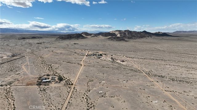 2580 Marks, 29 Palms, CA 92277