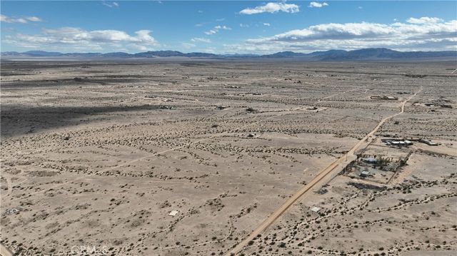 2580 Marks, 29 Palms, CA 92277