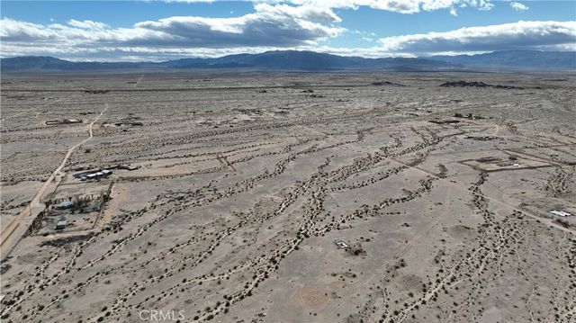 2580 Marks, 29 Palms, CA 92277