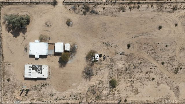 2580 Marks, 29 Palms, CA 92277